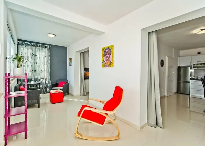 Dorijan In Beautiful House Χβαρ