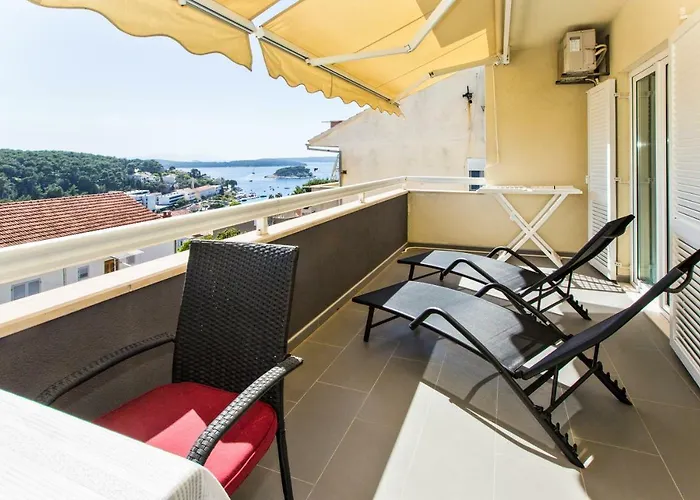 Dorijan In Beautiful House Διαμέρισμα